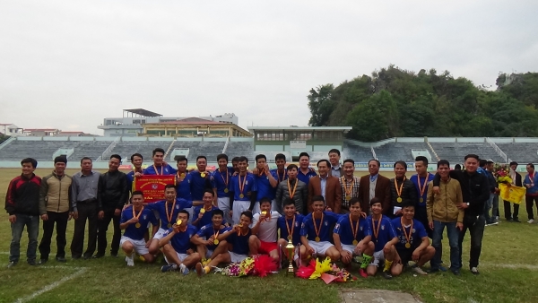 Giải Bóng đá các CLB tỉnh Lạng Sơn tranh cúp Bảo Long lần thứ III năm 2016.